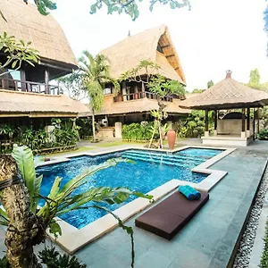 radiant-jepun-villa.ubudhotelsnow.com/